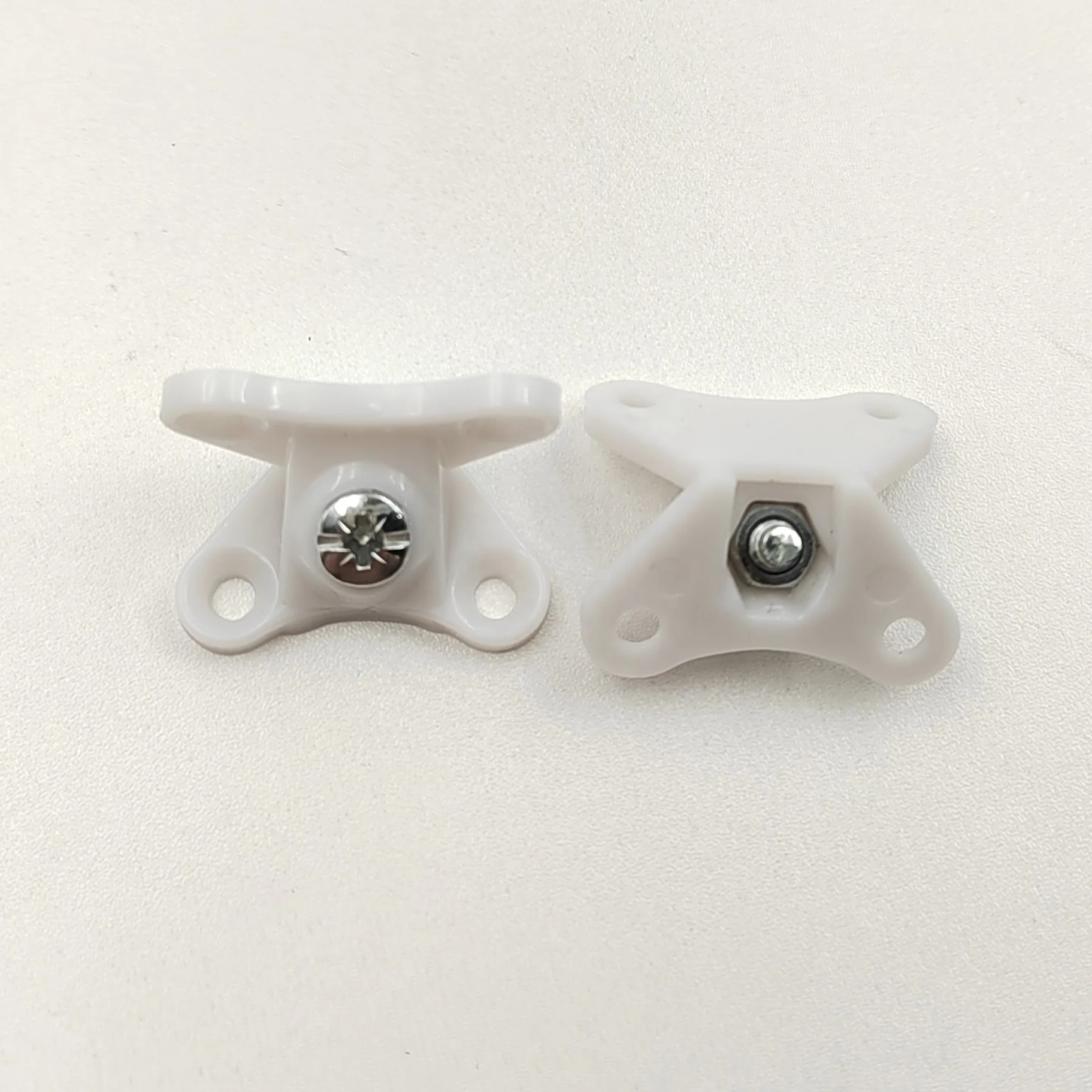 Plastic Furniture Shelf Support Cabinet Connector 90 degree plastic furniture cabinet butterfly connector