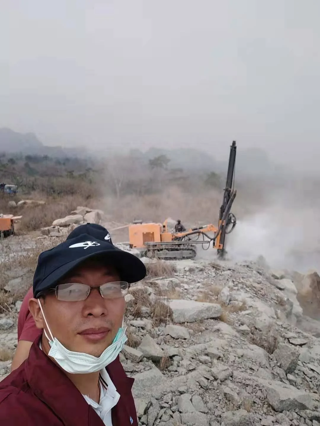 KG726 Portable Mine Drill Rig Wagon Pneumatic Drilling Machine For Granite Quarry Most Popular Models In Africa