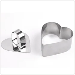 Wholesale stainless steel handle 2pcs baking cooking heart shape mousse cake pusher ring