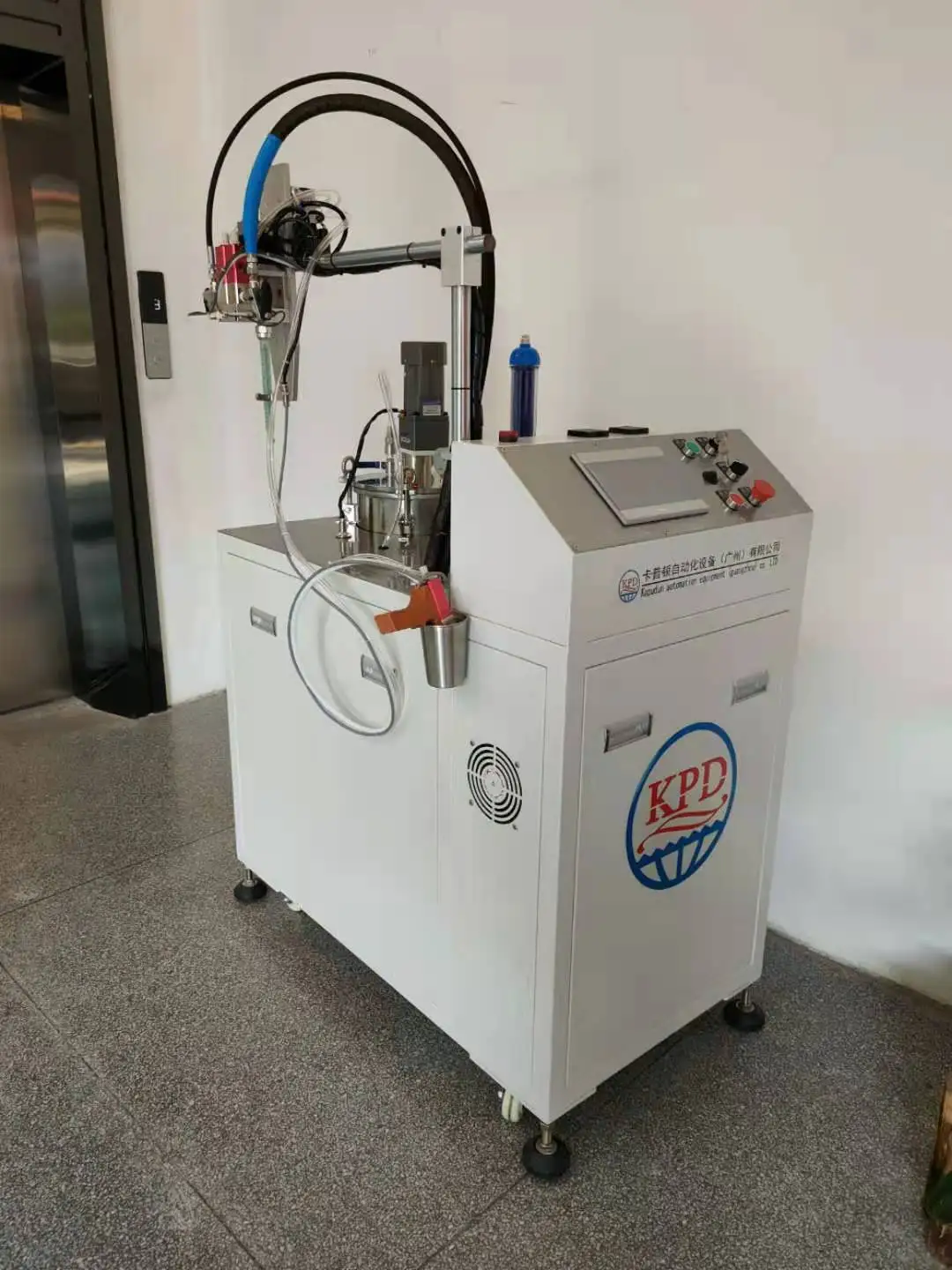 Metering Mixing and Dispensing Machine PU Resin Dynamic Polyurethane Dosing System 2 Component Silicone Epoxy Resin Machine