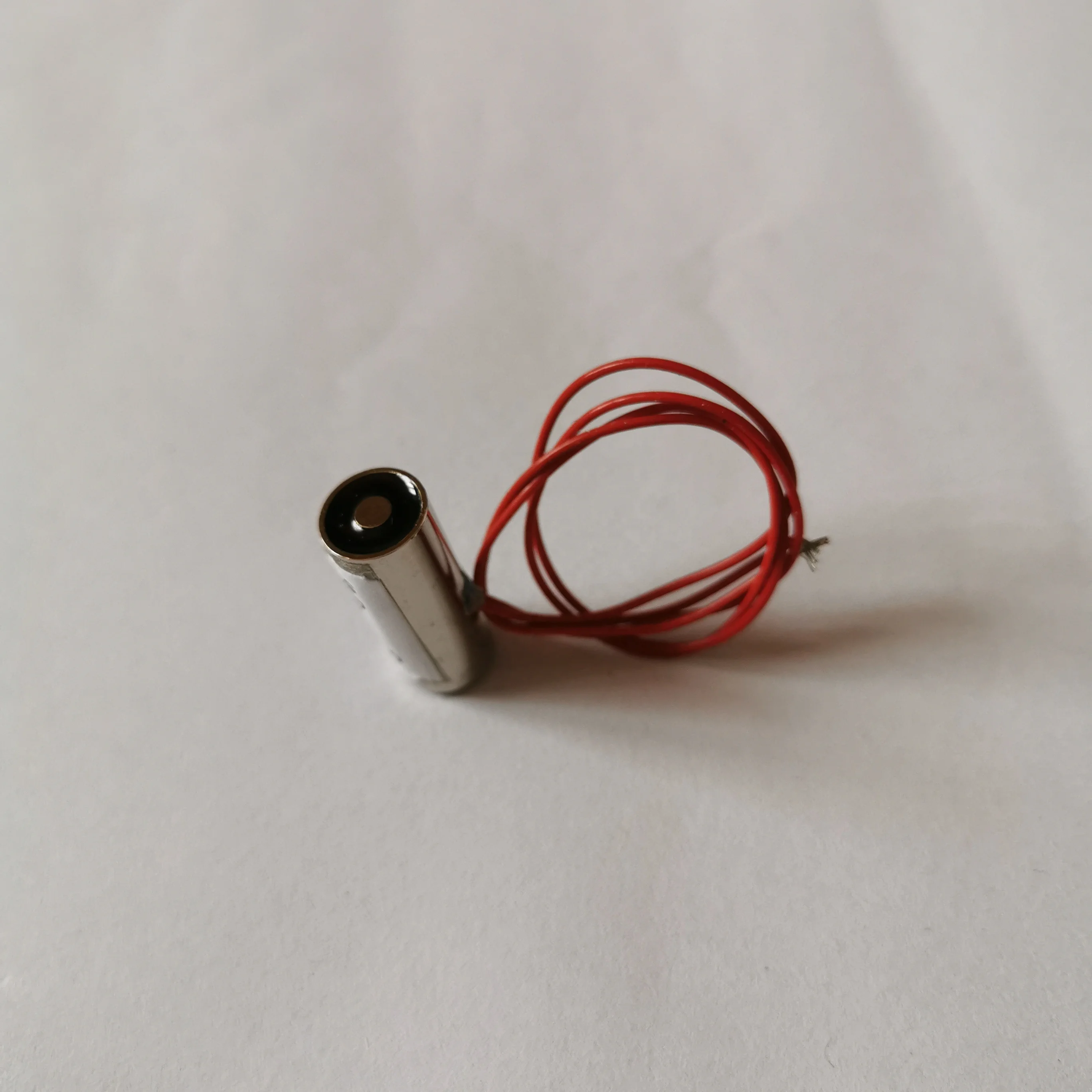 P1025 dc 12v 24v 1.6W 2kg force diameter 1cm round shape mini powerful lifting electromagnetic solenoid coil