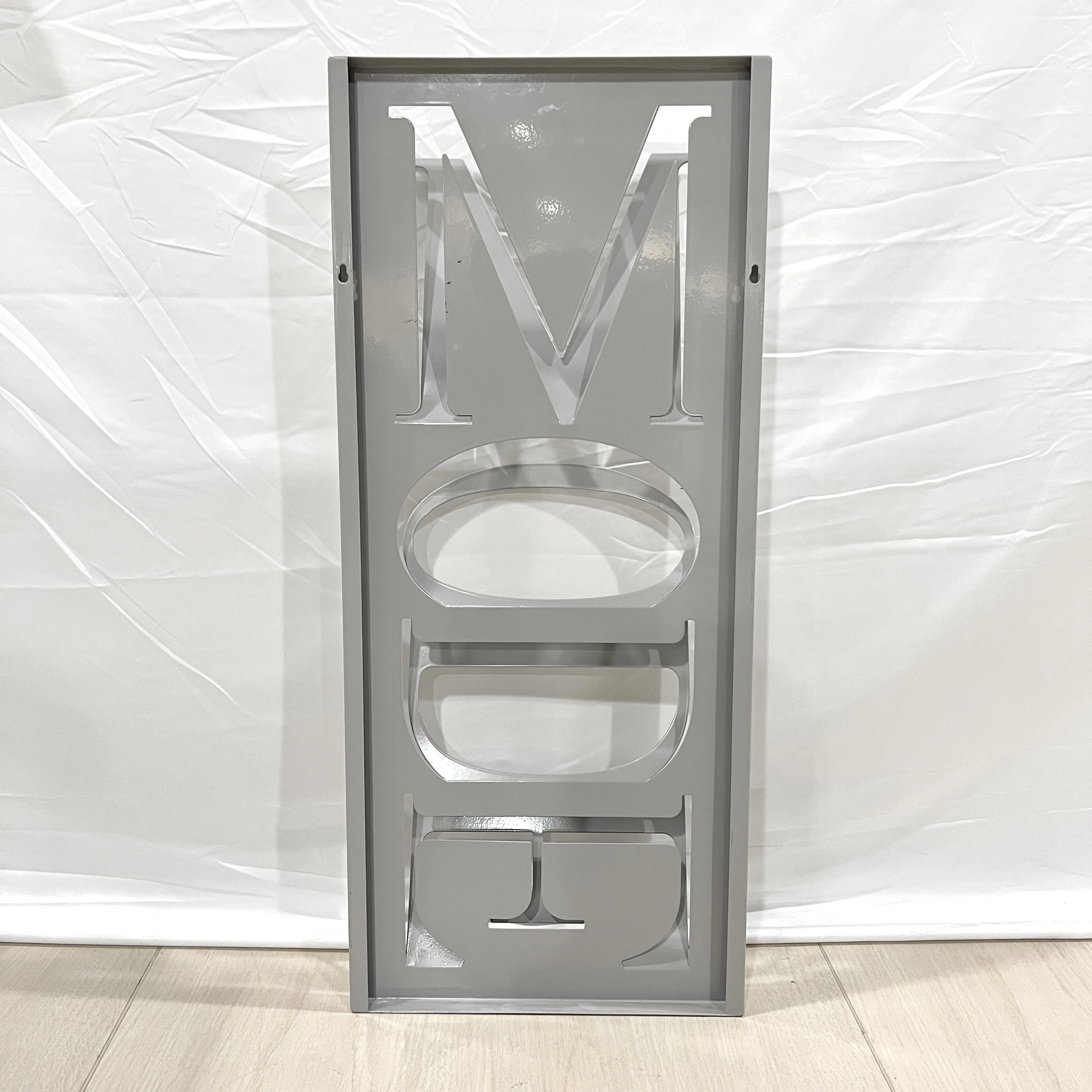 Wall-Mounted Magazine Display Metal Newspaper Rack Tiered Design-Silver Metal Magazine Shelf Stand