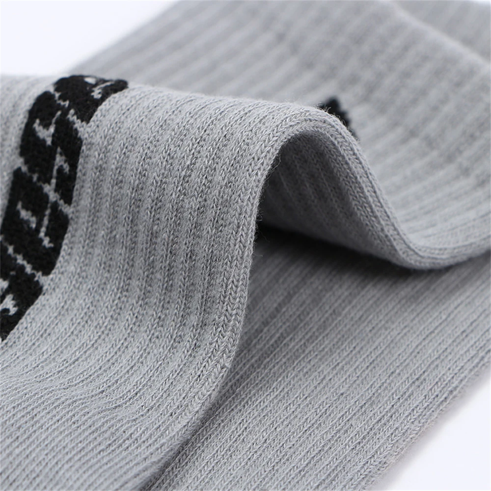 Unisex plain men cotton streetwear oem kanye west ins crew socks hip hop letter calabasas tube skateboard socks