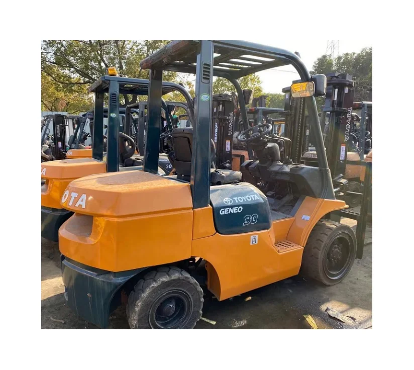 Second hand Toyota FD30 forklifts used Toyota FD30 diesel forklift cheap price diesel forklift in stock hot sale