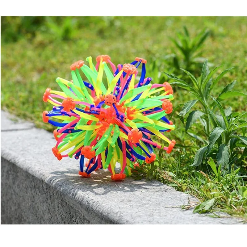 Novelty Expandable Ball open and close plastic ball like a flower