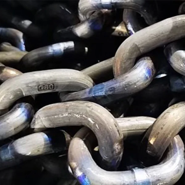 6x18mm,10x30mm,12x36mm,16x48mm galvanized chain Strong alloy steel welded black chain standard g80 steel lifting chain