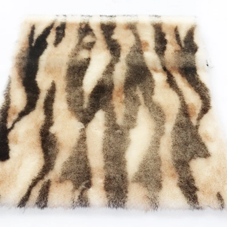 Factory directly 100%  high quality soft printed faux rabbit fur fabric