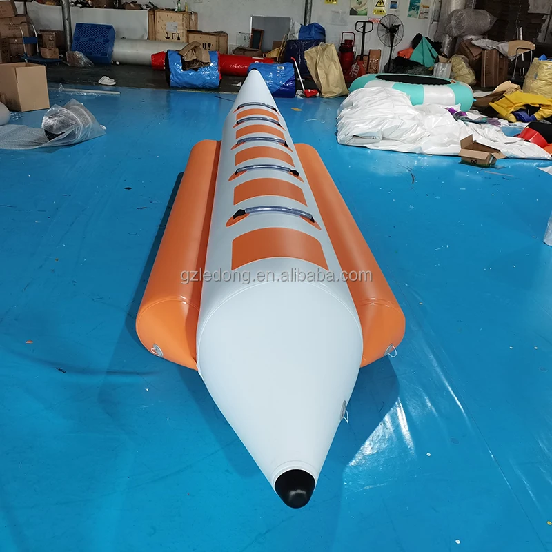 Factory wholesale 3~6 persons inflatable banana boat inflatable banana tube towable floating boat for summer water game