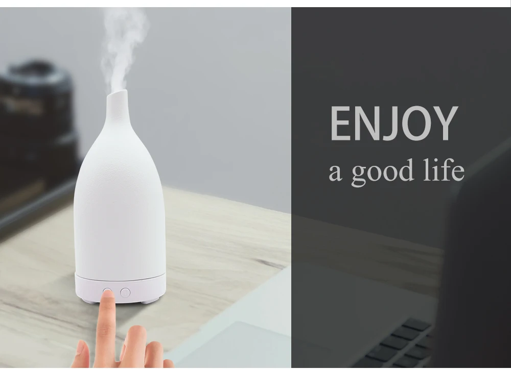 2024 New Mini Portable Mist Diffuser Humidifier With ceramics Color Led Light 300ml Mini Humidifier