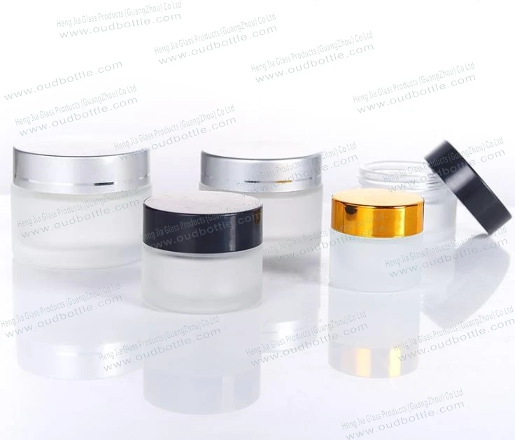 100ml 50g 30g 20g 15g 10g 5g Frosted jar with Plastic lid