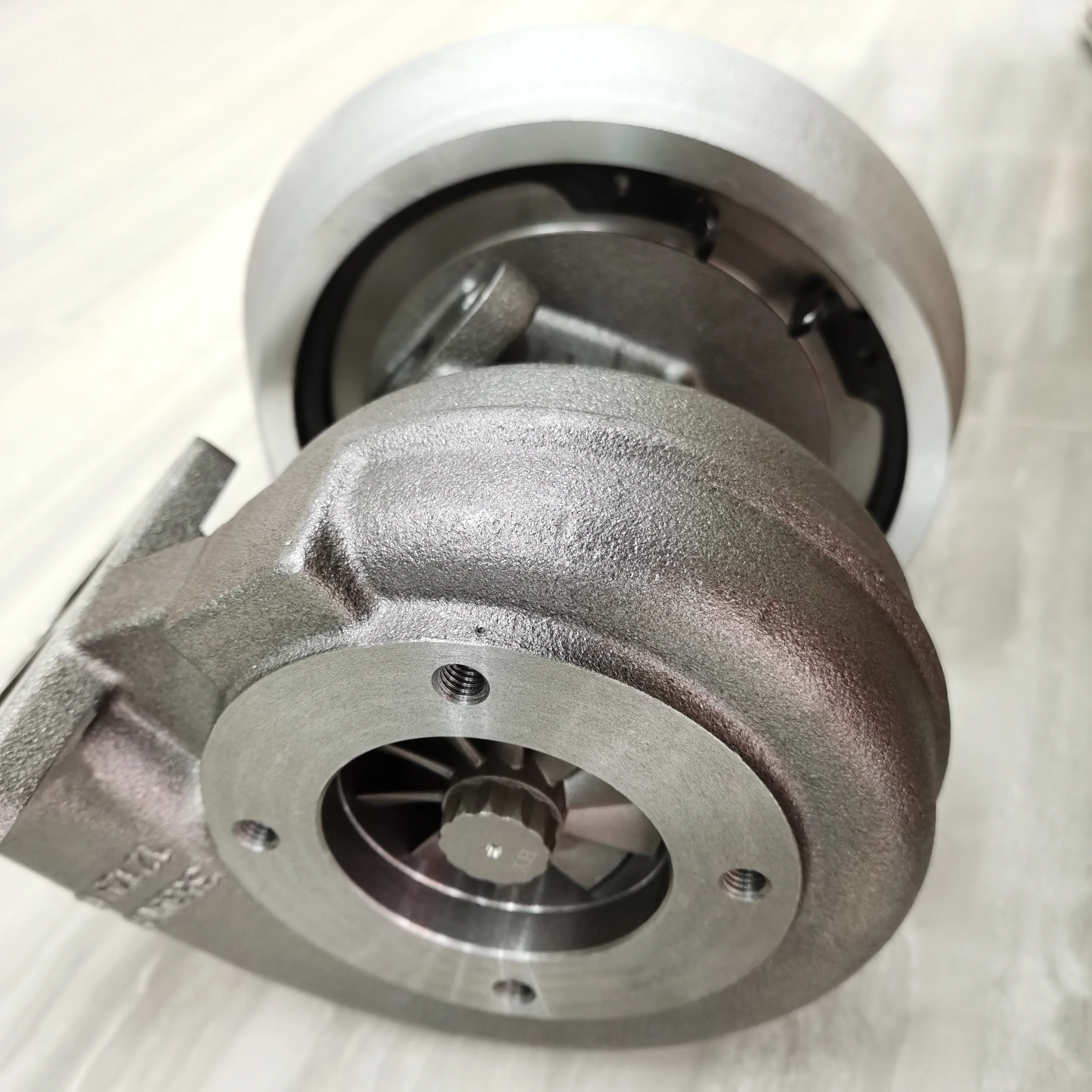 Hyundai Excavator Mechanical engine parts DH220 excavator diesel oil Engine system turbocharger