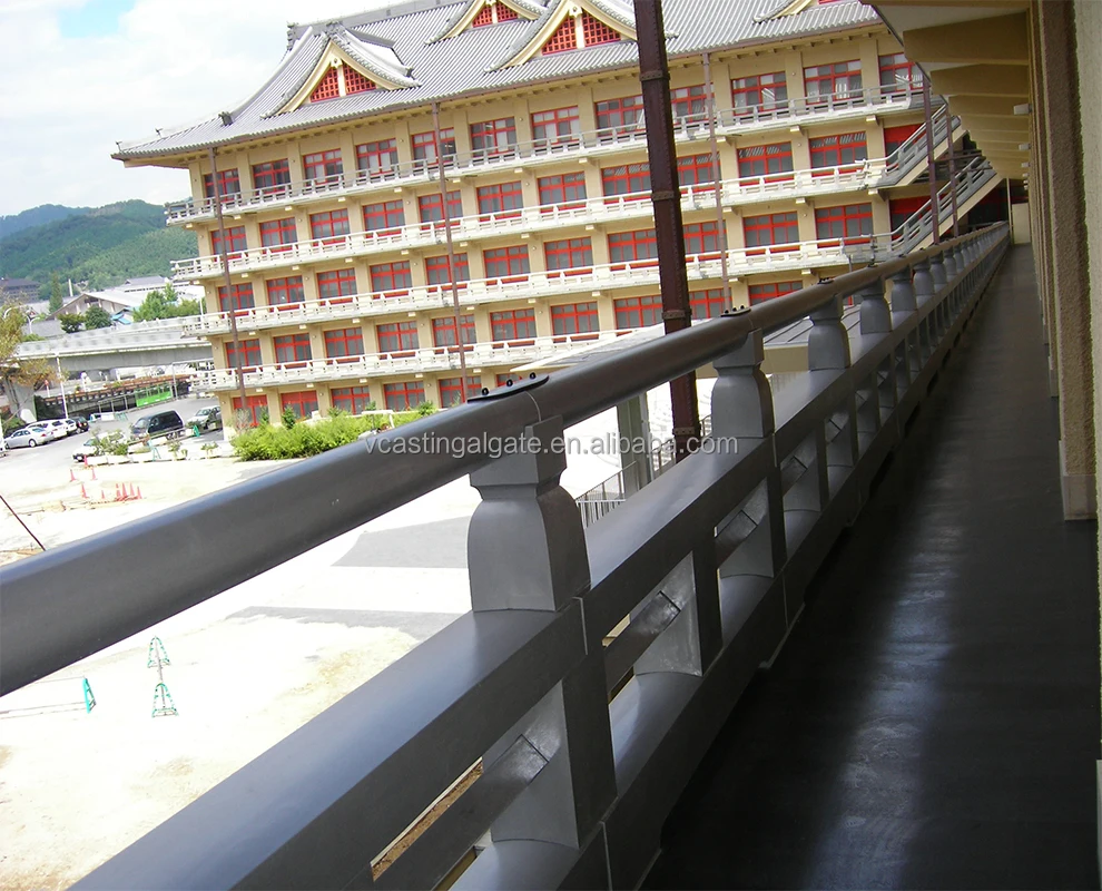 cast aluminum railing 2.jpg