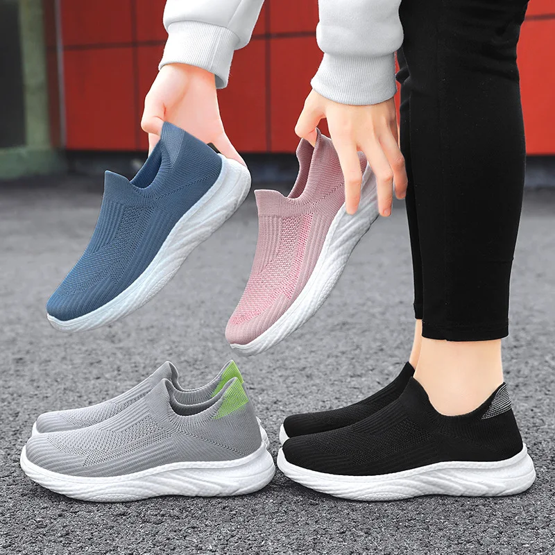 Mesh Breathable Mens Lightweight Gym Workout Running Slip On Walking Shoes Cushion Tennis Athletic Sneakers for men