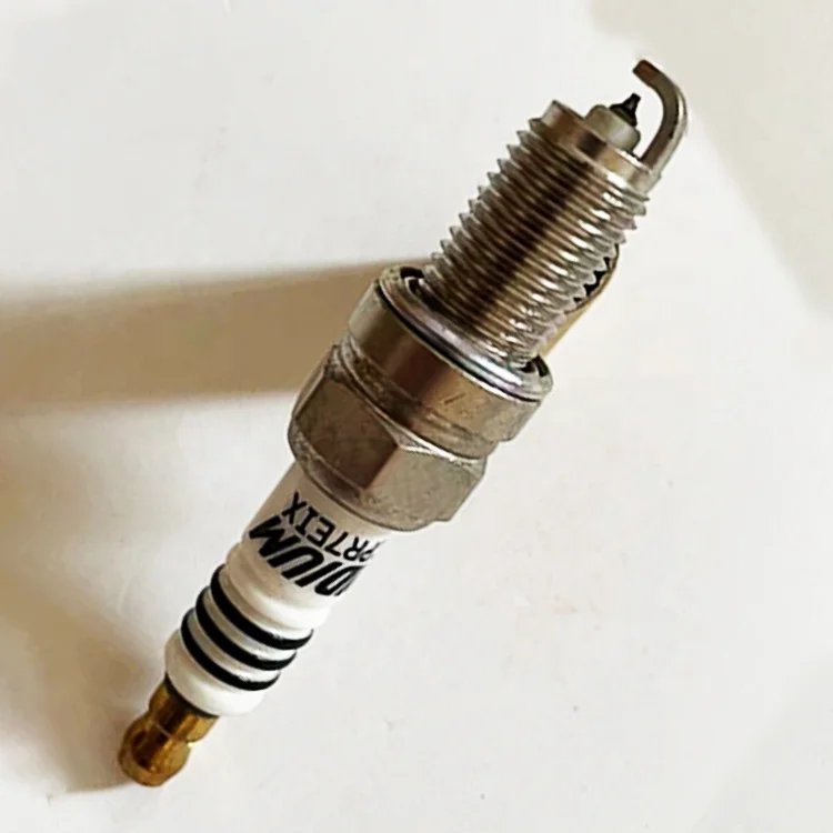 DCPR7EIX 3144 DCPR7EIX 3144 Iridium Spark Plug For Chevrolet Aveo Spark Harley Davidson Motorcycle