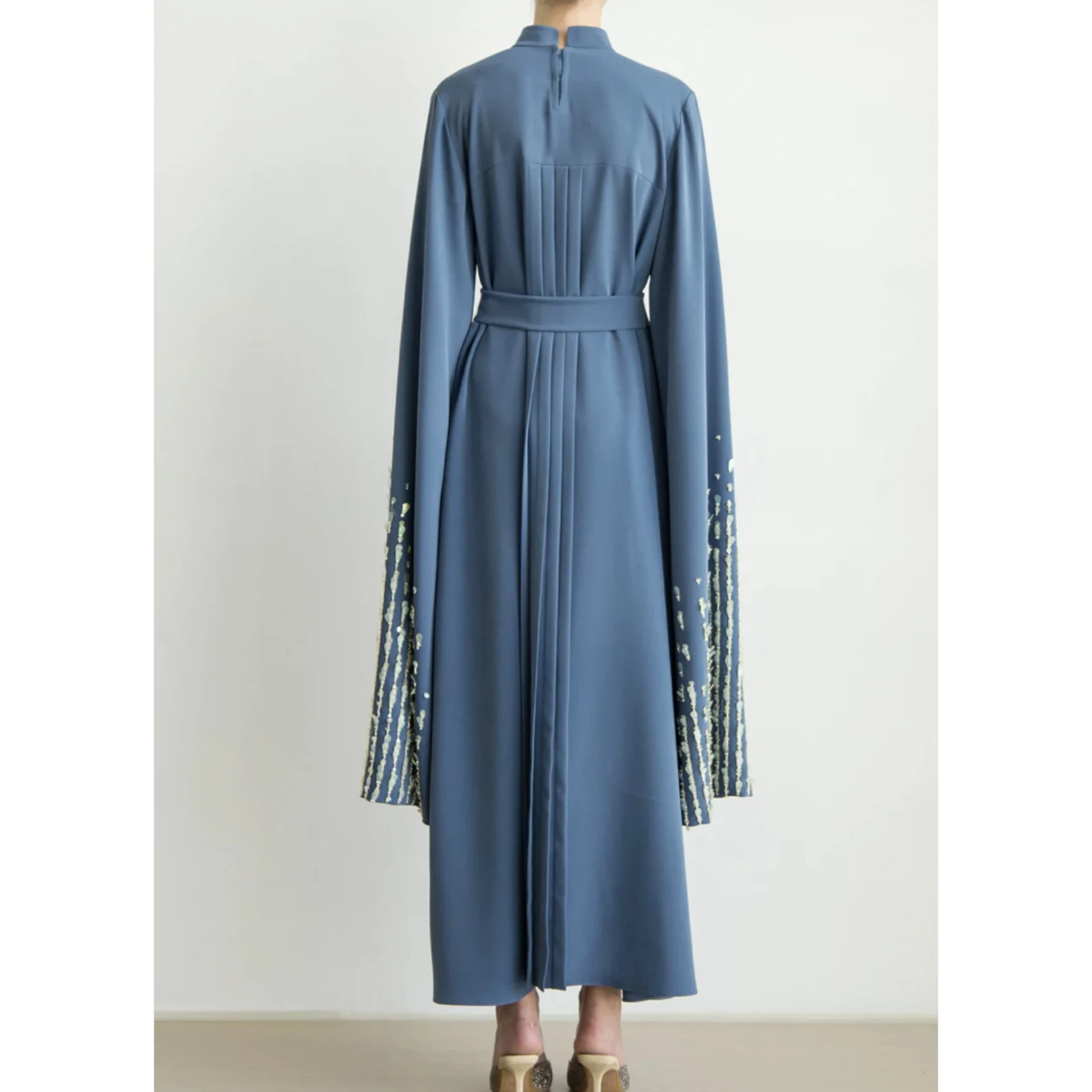 2023 New Arrival Elegant Dress Evening Gown Shinny Satin Ruffles Asymmetry Dresses Ladies wear