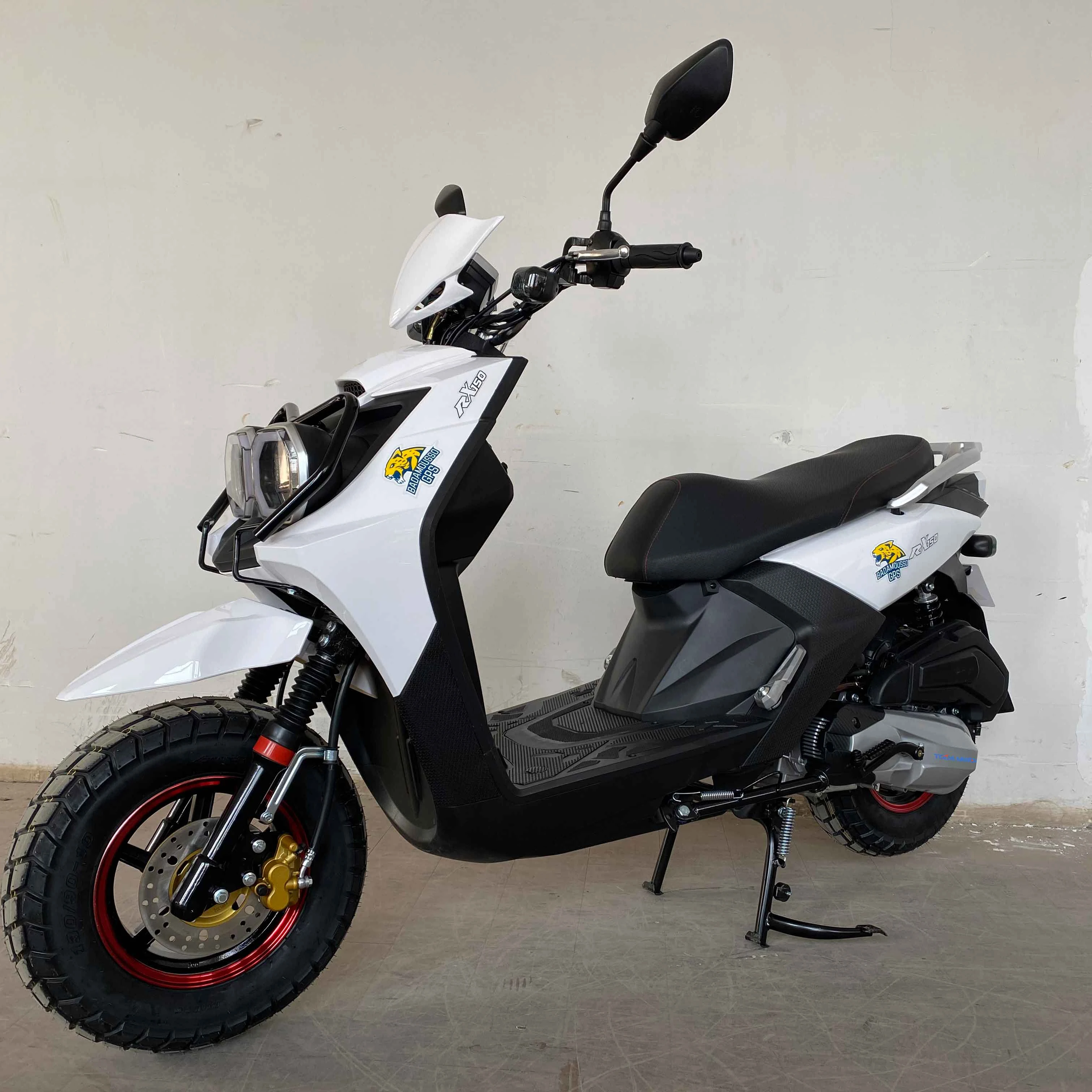 2021 New Trend High Quality China Made Adult Gas Retro Moped/Scooter 150cc 125cc 80cc for Sale