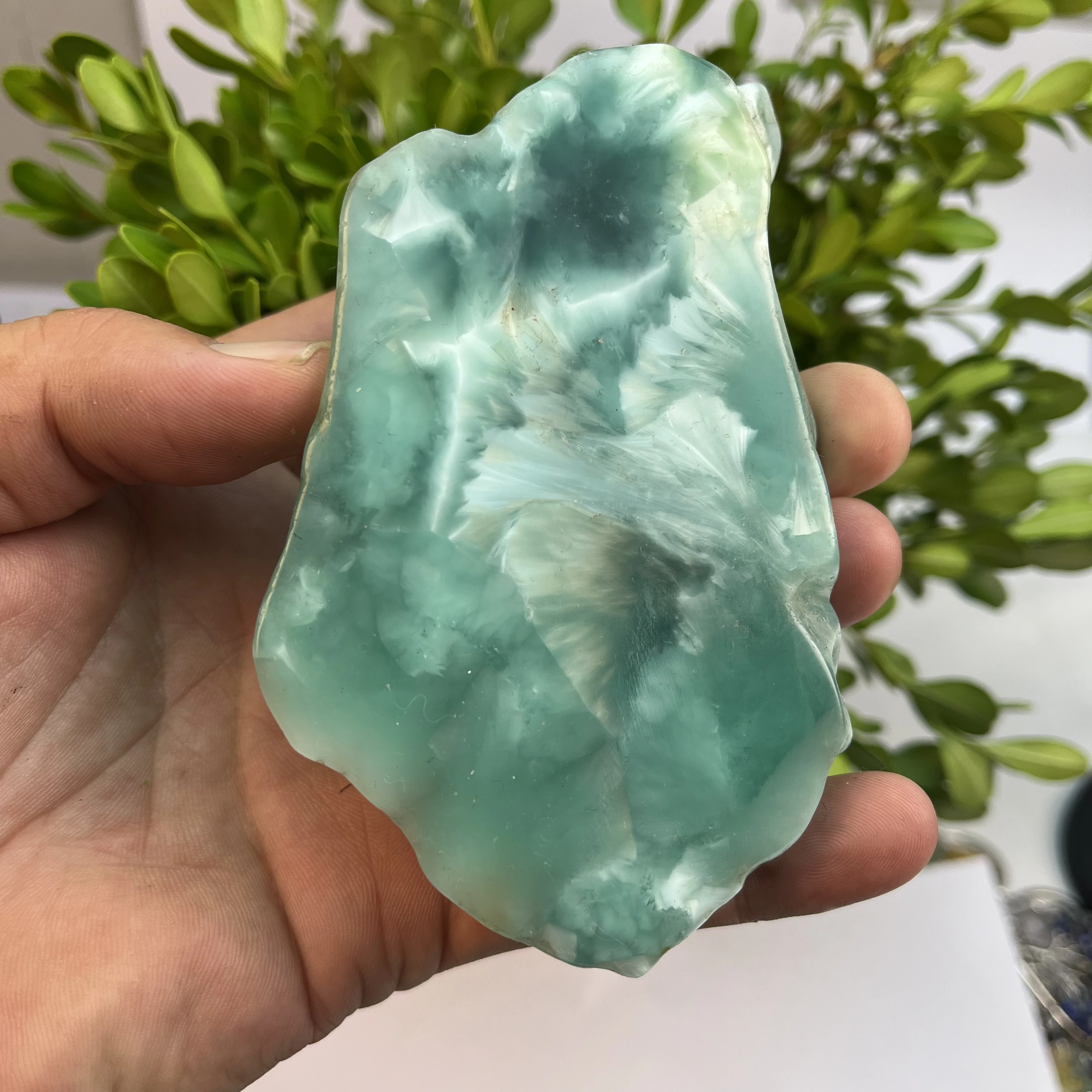 Factory Price Wholesale Natural Healing Stone Larimar Raw Stone Slice For Home Decoration