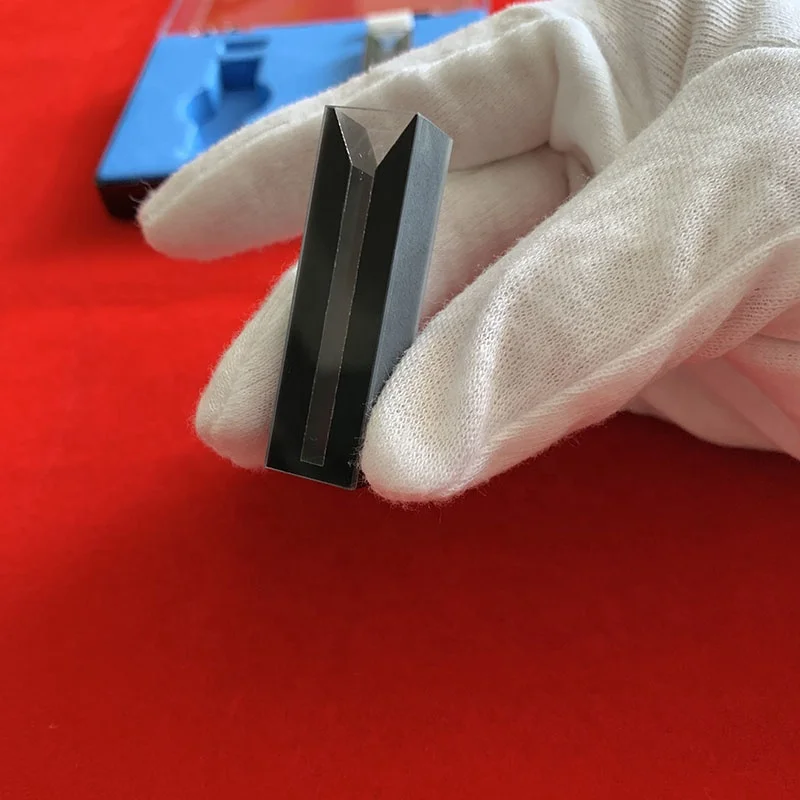 High Quality Black Wall Micro Cell Quartz Glass Cuvette