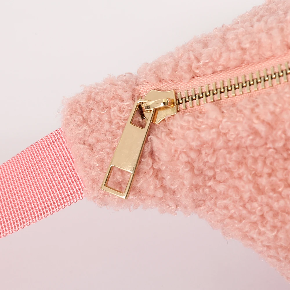 New Fashion Design Ladies Pink Cute Plush Fancy Straps Purse Sports Belt Bag Waist Bag Shoulder Bags Teddy Fanny Pack