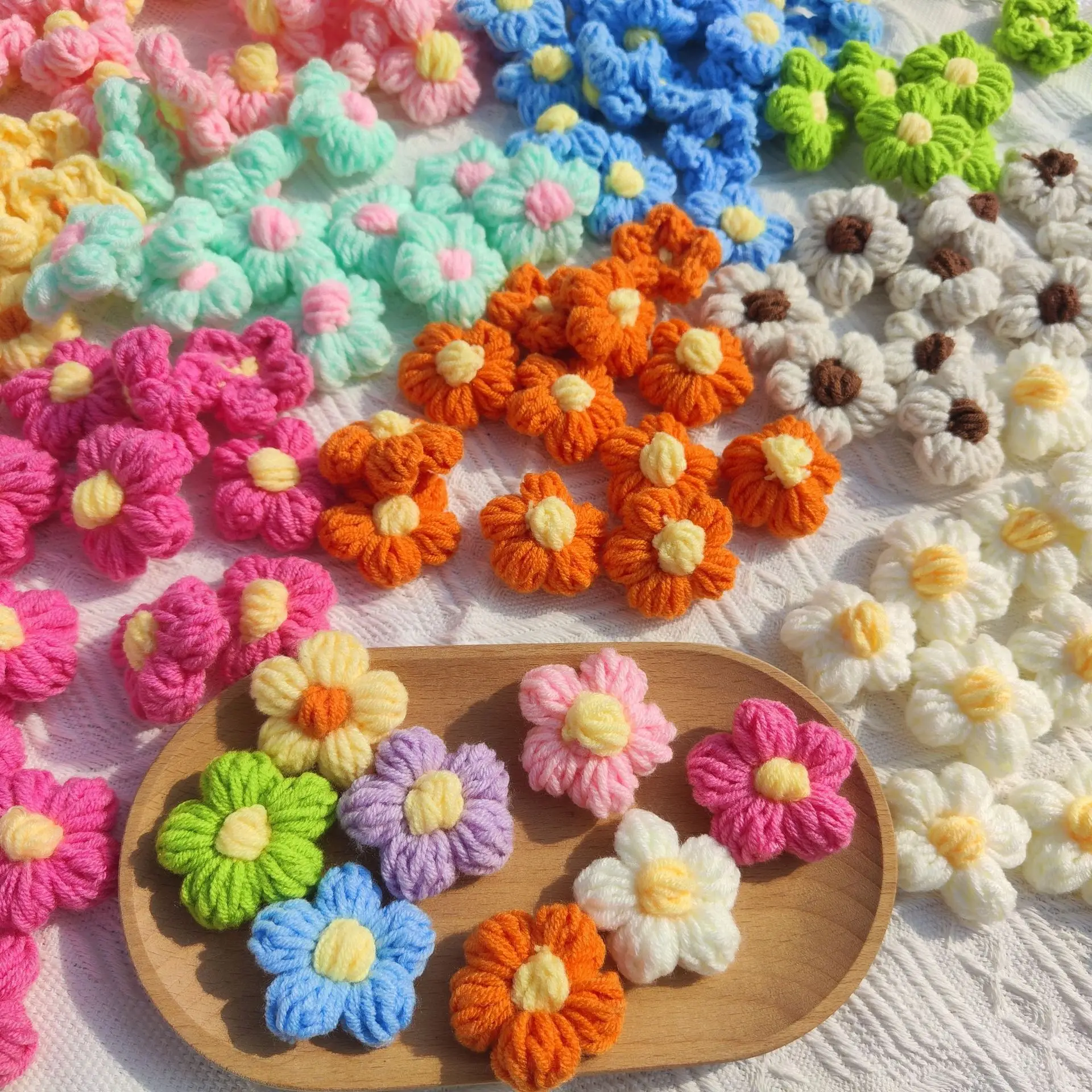 Flower spot wholesale hand hook wool flowers