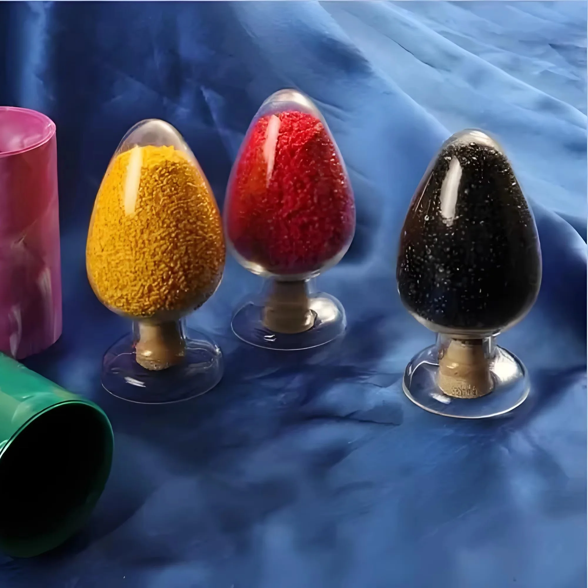 Customized Black Masterbatch Plastic Raw Material Decoration Filler Pellet Masterbatch