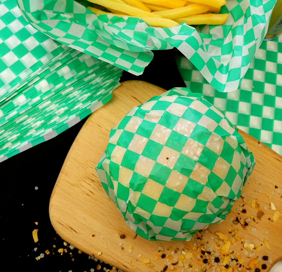 Custom Printed Printed Burger Packaging Wax Coated Kraft Paper For Food Burger