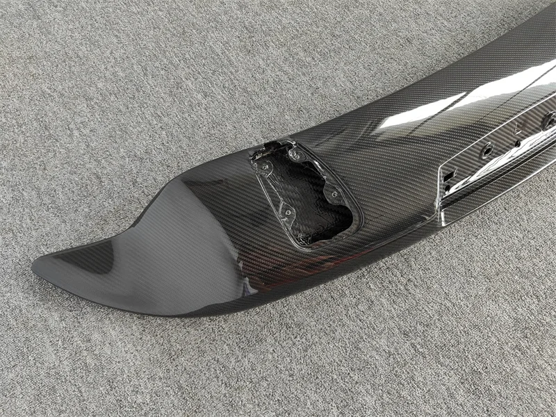 For Mclaren 650S MP4 12C dry carbon fiber rear spoiler V-style body kit front bumper edge rear diffuser side skirts