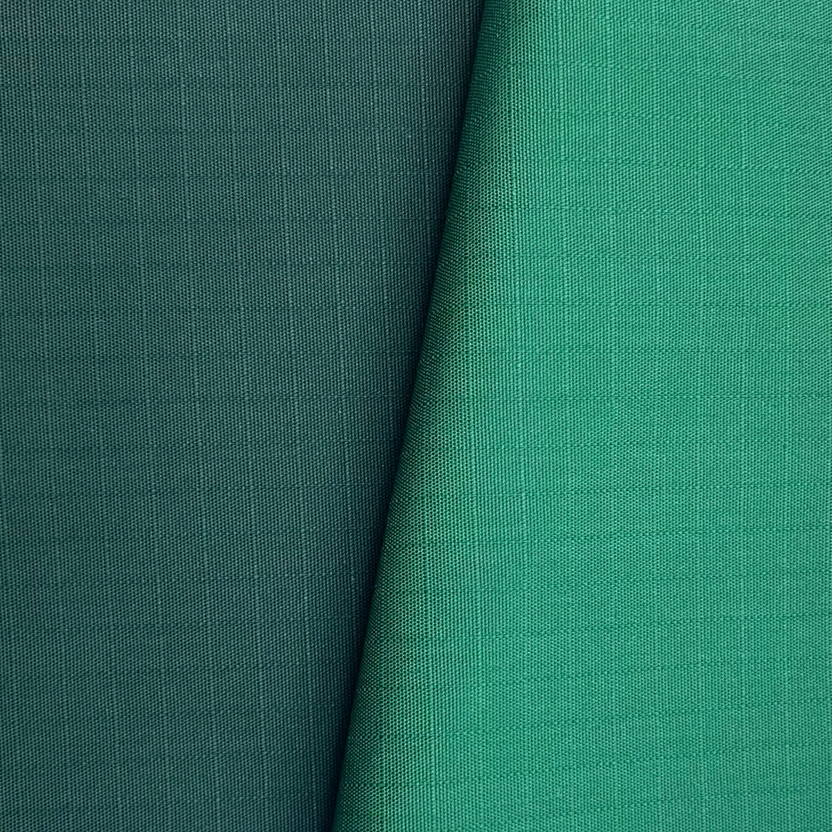 Yilong Fabric Factory Wholesale Woven Ripstop Style Tear resistance TC Polycotton Polyester Cotton Green Workwear Uniform Fabric