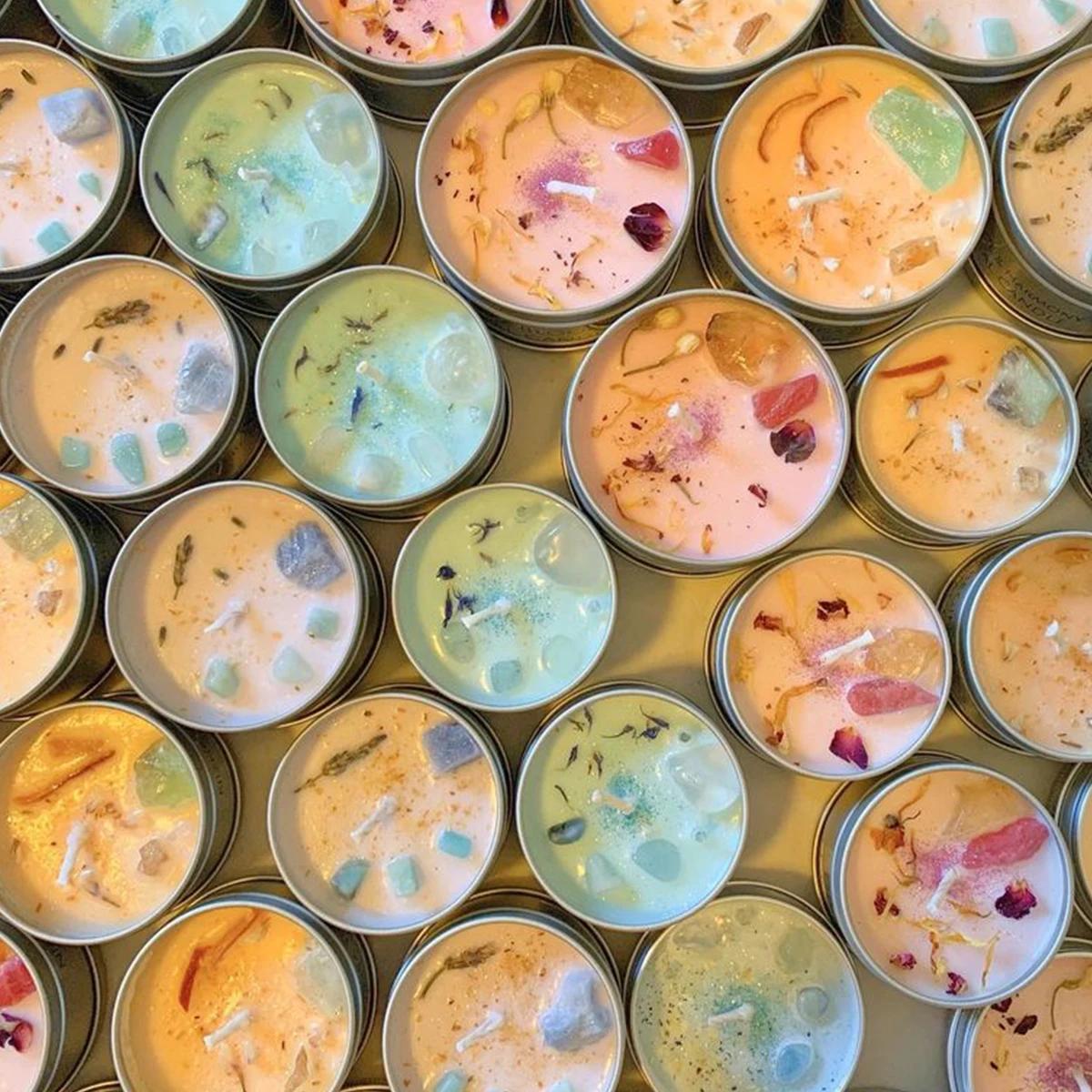 Wholesale factory high quality aromatherapy scented soy wax gemstone crystal candles