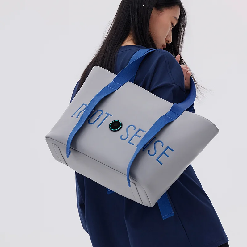 Hyperliving Factory Price Cheap Shoulder Girls Hand Bag Custom Logo Outdoor Shipping Crossbody Bag Women