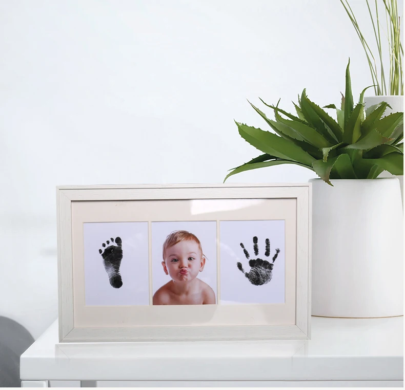 Hand Foot print 12 Month Baby Photo Frame For baby handprint kit