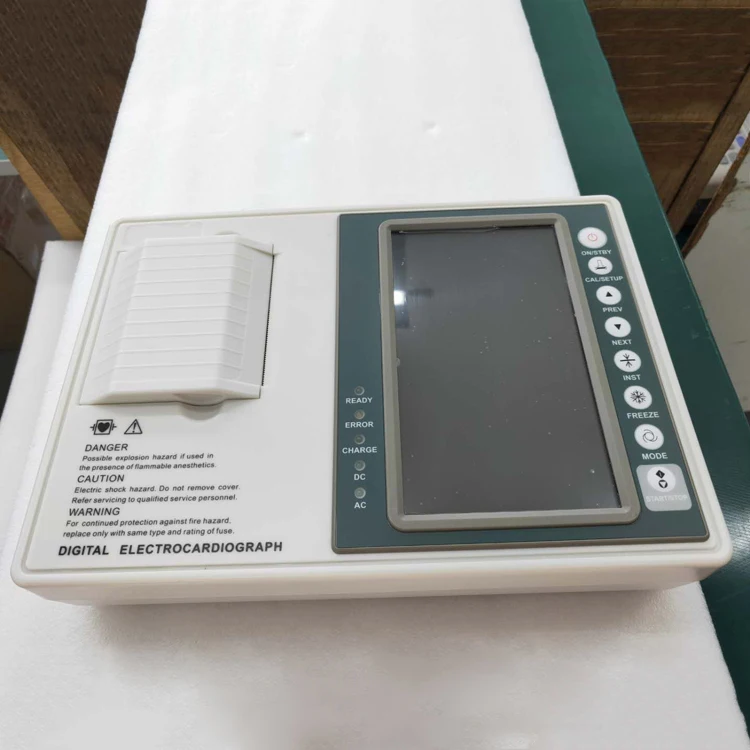 YD-1203Animal portable 3-channel 7-inch color LCD screen ECG machine 12 lead electrocardiogram machine