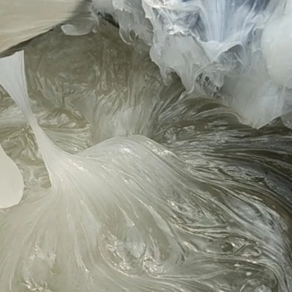 Spot Goods SLES 70% Detergent Grade Sodium Lauryl Ether Sulfate CAS 68585-34-2 With Fast Delivery