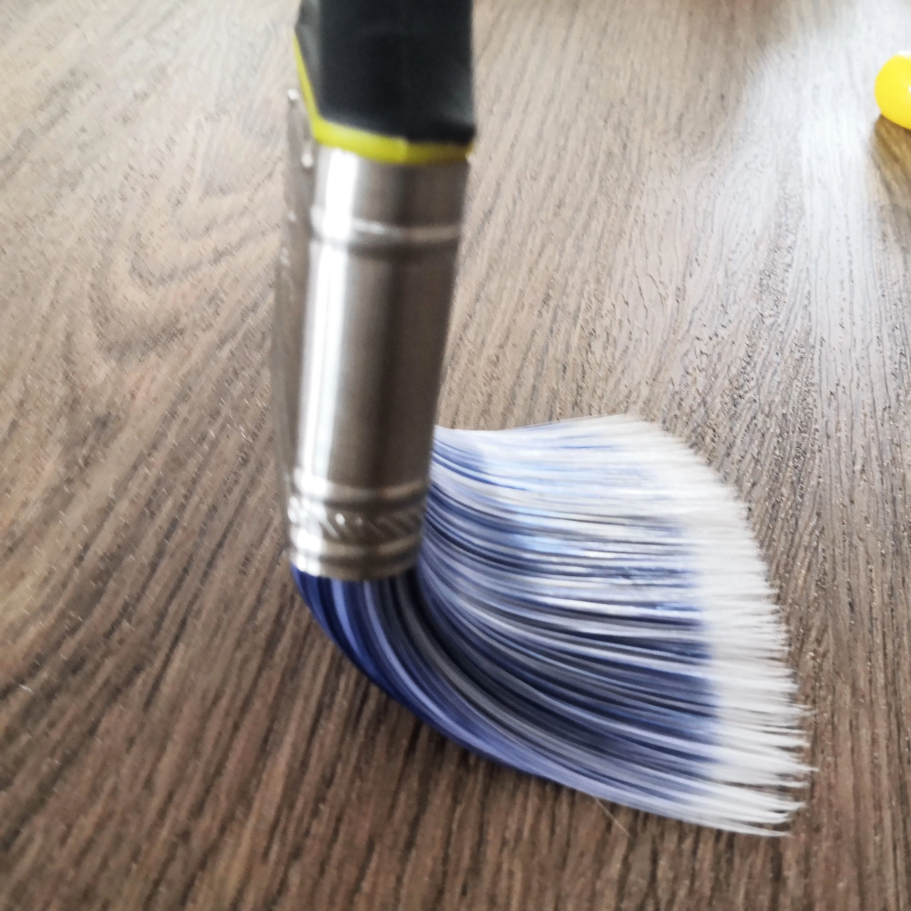 1 set= 2 pieces customized high quality polyester Rubber plastic long handle paint brush set