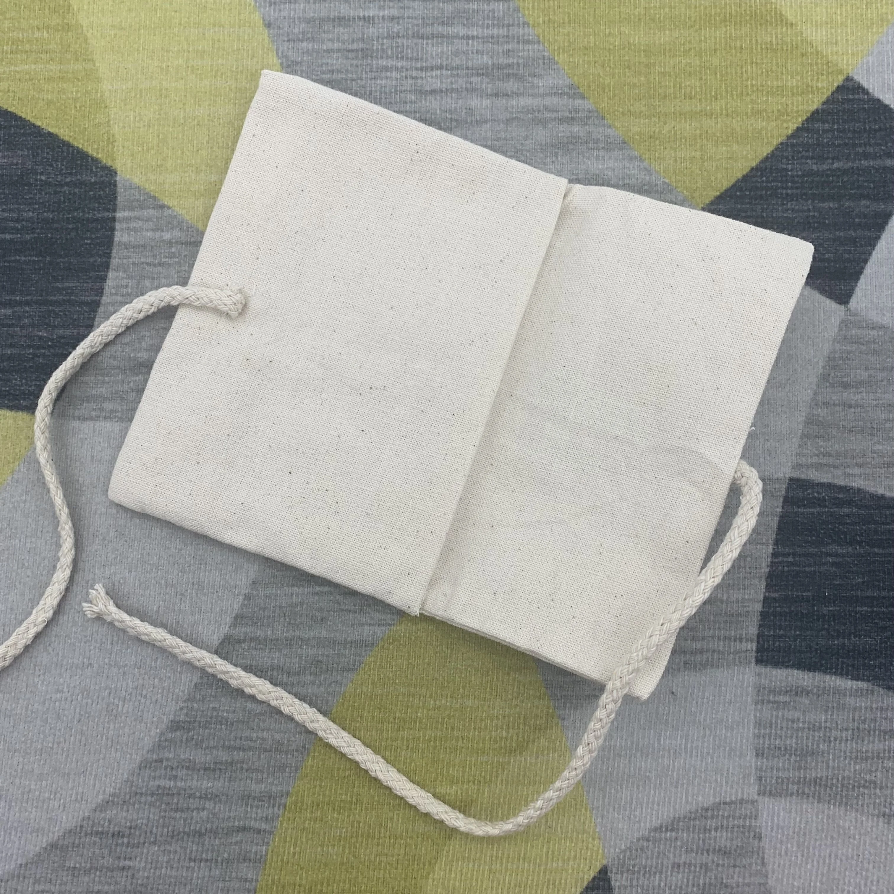 Wholesale Recycled Canvas Envelope Bag Pouch Makeup Packaging With Cotton Rope Black Logo Print