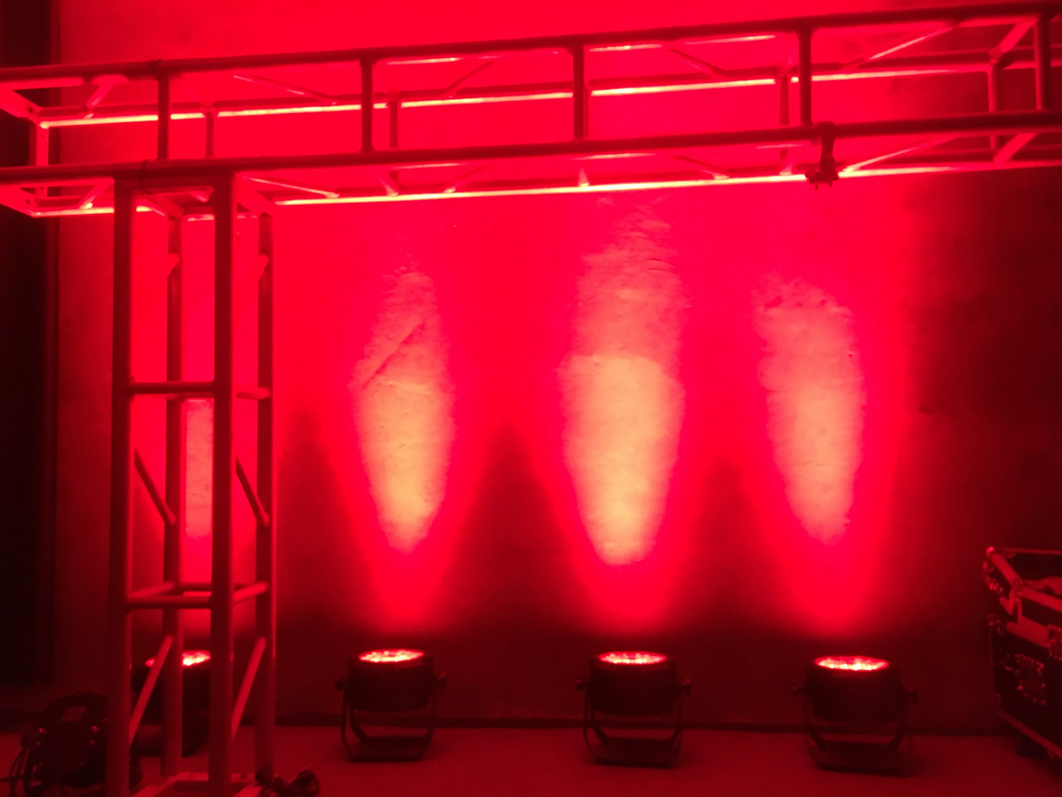 Winlite fanless 18x18w 6in1 RGBWA+UV aluminum flat par can light