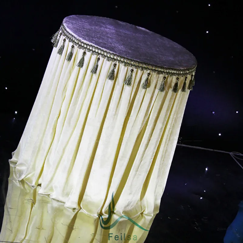 Wedding event occasion white decorative Gold velvet table cloth