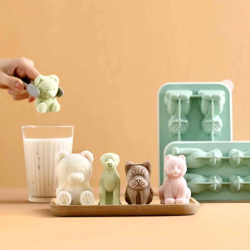 Customized Cute Bear Ice Block Mold Creative Silicone Ice Grid Coffee Milk Tea Refrigerator Homemade Ice Block Box Grinding Tool