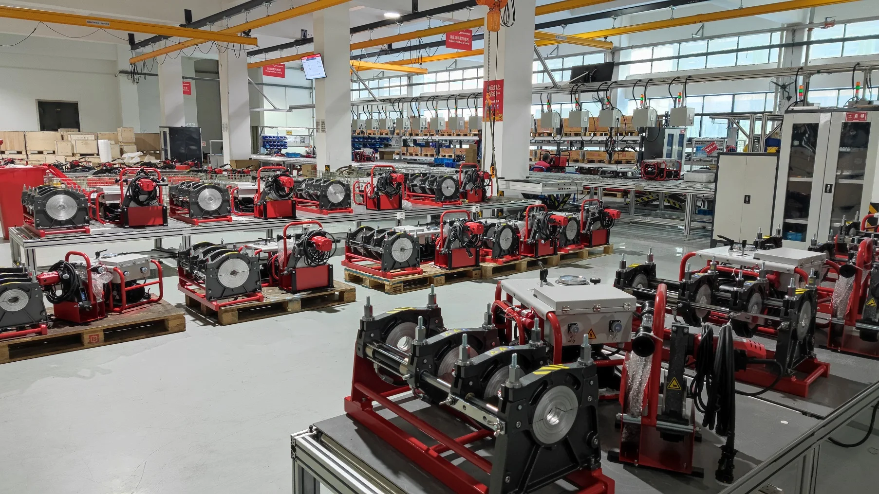 R1000W Workshop fitting welding machine to make pipe fittings elbow, tee,cross