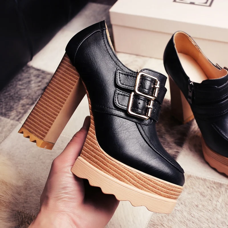 New Round Head Waterproof Platform Buckle Thick Heels Pumps