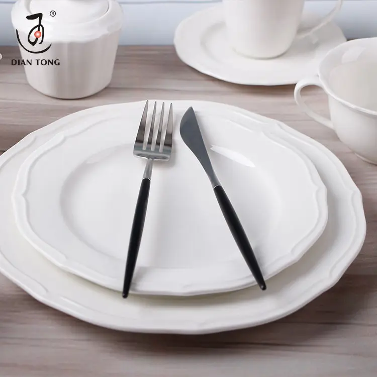 Wholesale Custom Catering Decor Round Serving Dishes White Porcelain Plates Sets Dinnerware Ceramic Dinner Plate For Restaurant