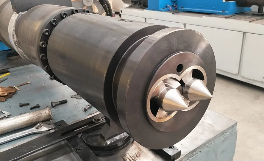 Standard Bimetallic Conical Twin Screw Barrel Producing Conical Twin Screw Barrel For Extrusion PVC