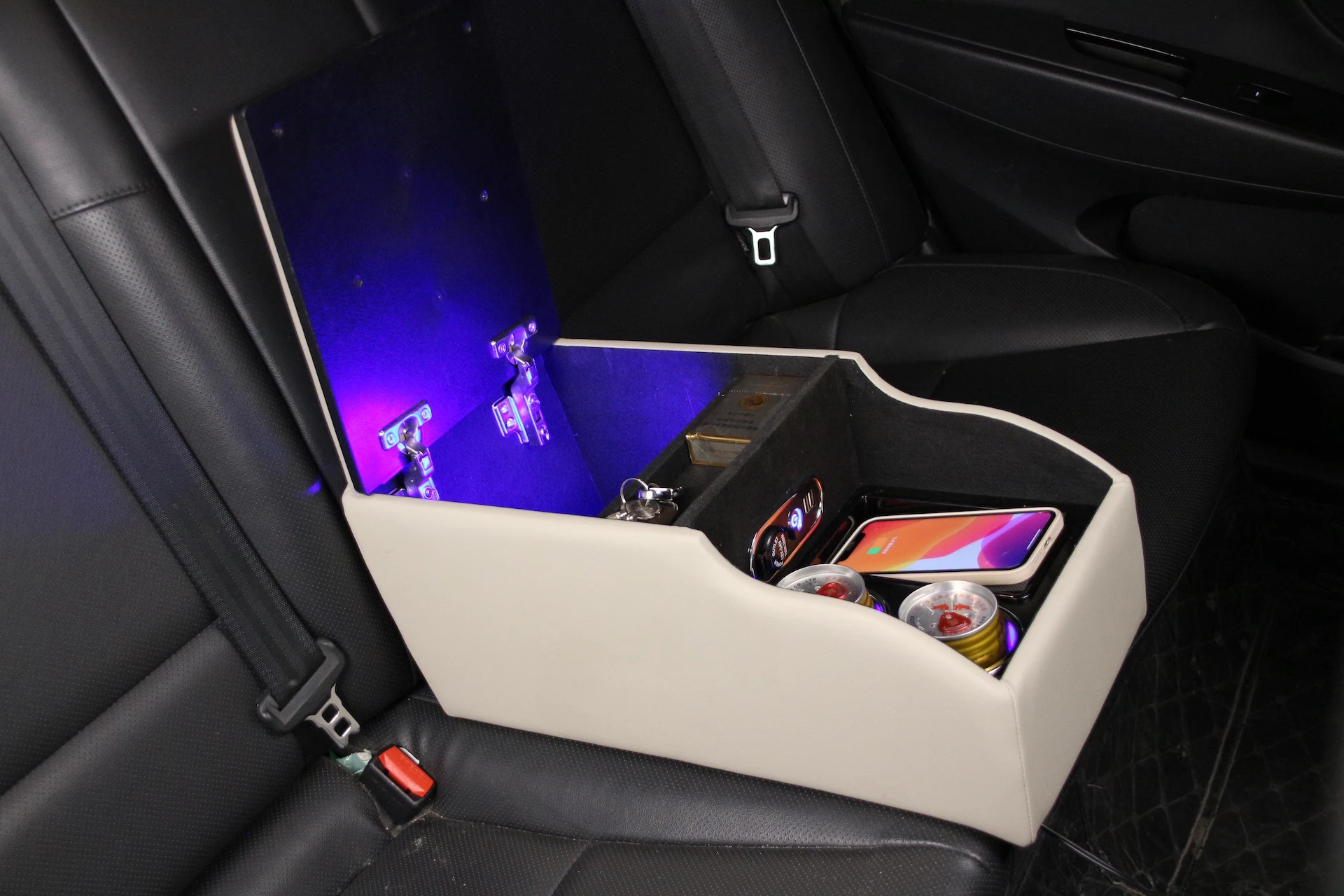 Can be wholesale and customized General car backseat central storage box water cup holder multifunctional armrest box