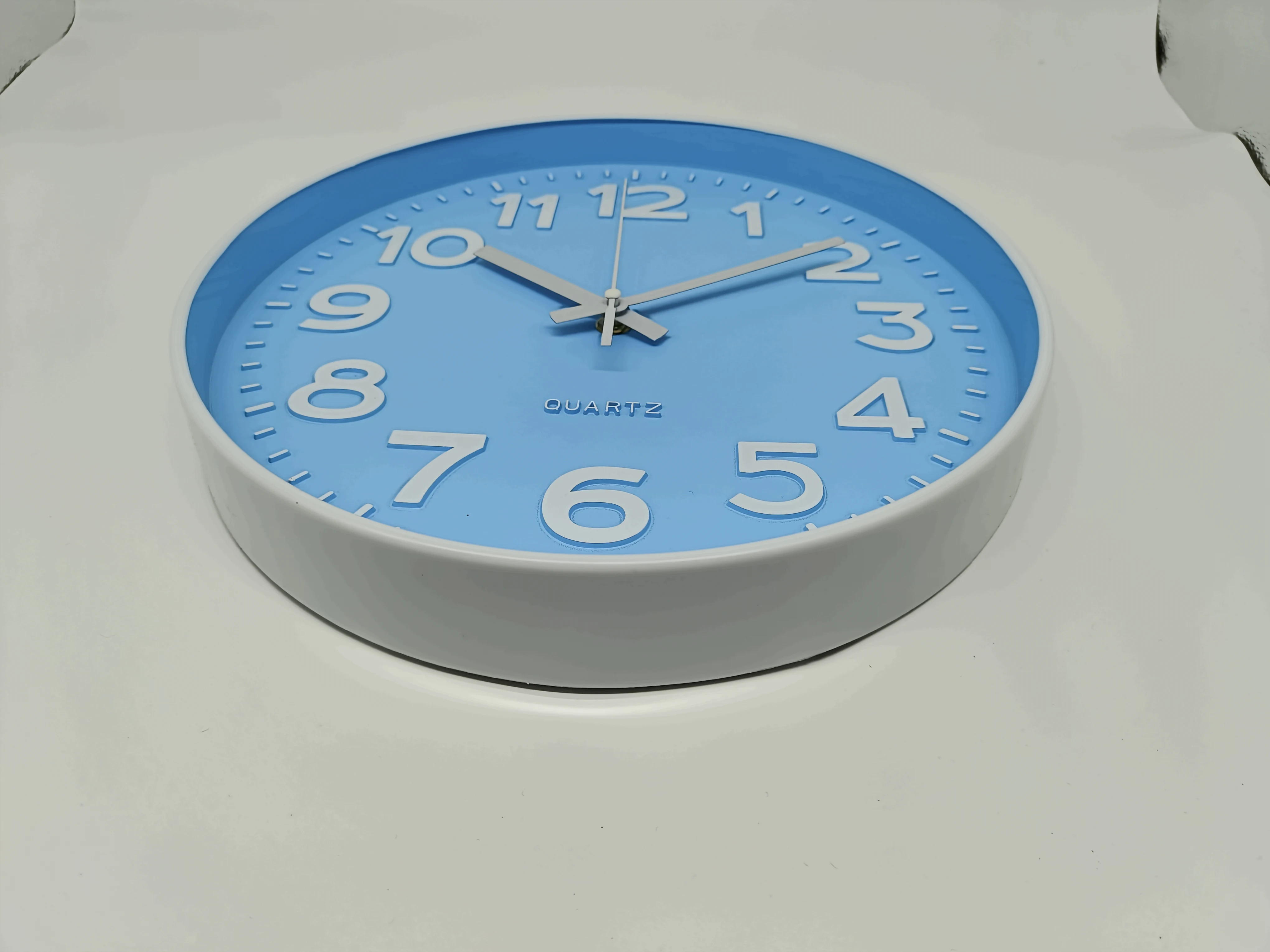 Circle silver plastic trim clock wall decor  Wall Clock Simple Typography Second Hand