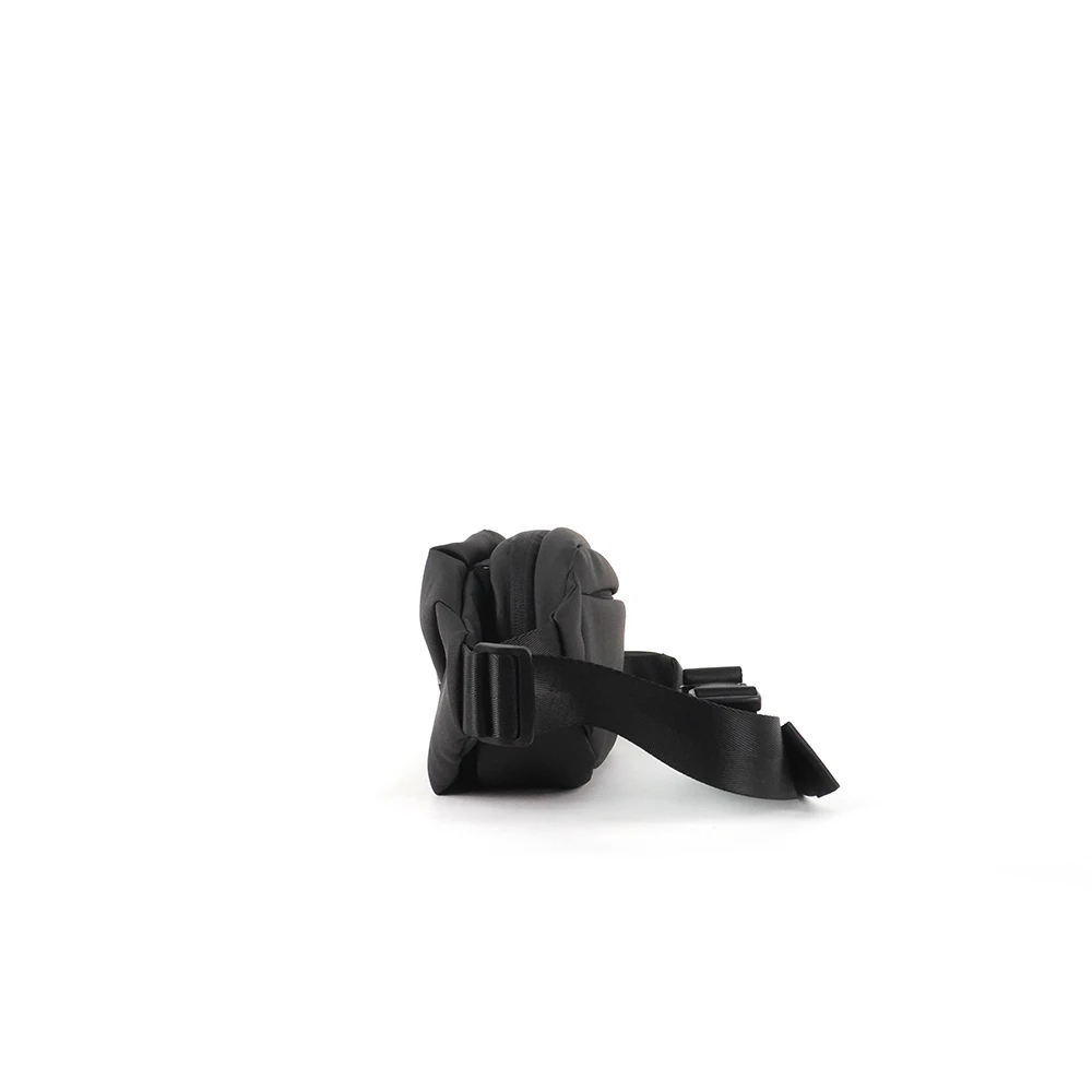 New Fashion Women Waterproof Nylon Fanny Pack Waist Bag Purse for Women Chest Bag Crossbody Cute Belt Sport Bag for Girls