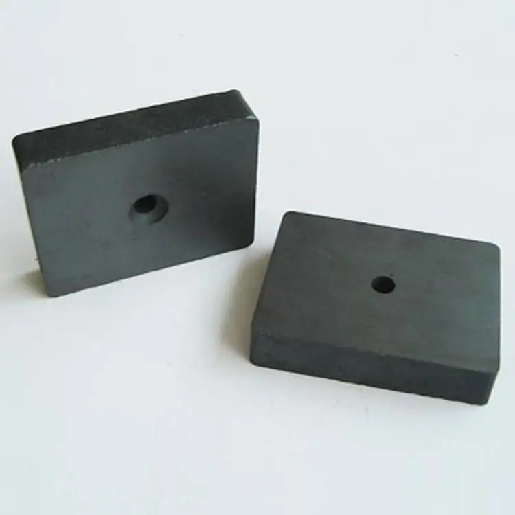Strong Ferrite Square Magnets for industry use