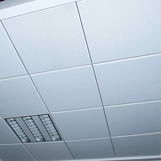 Modern 595*595mm Metal Ceiling Aluminum Lay Customized Plain Ceiling