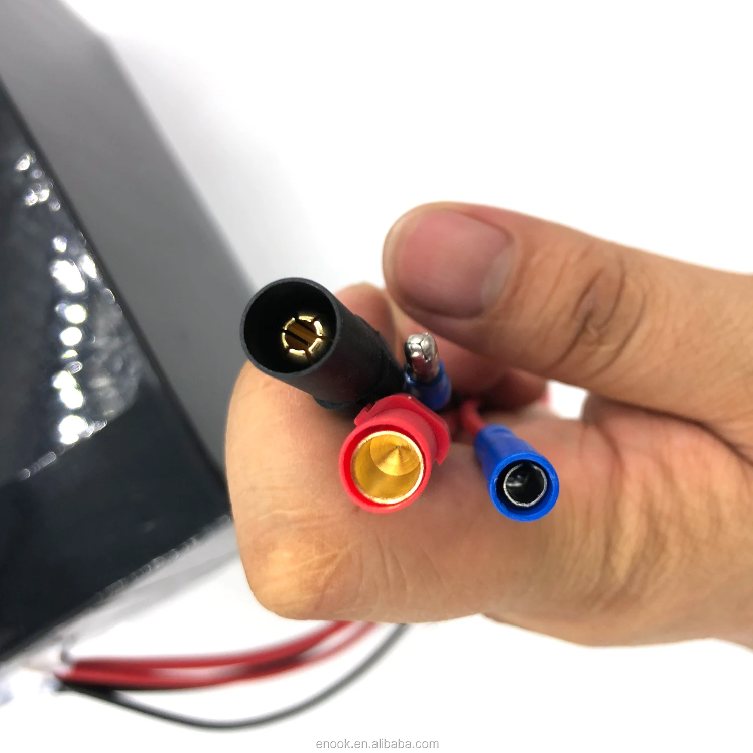 Customize Battery Manufacturer  Deep Cycle 12V 24V 36V 48V 60V 72V 10Ah 45Ah Lithium Battery Pack with BMS and Charger