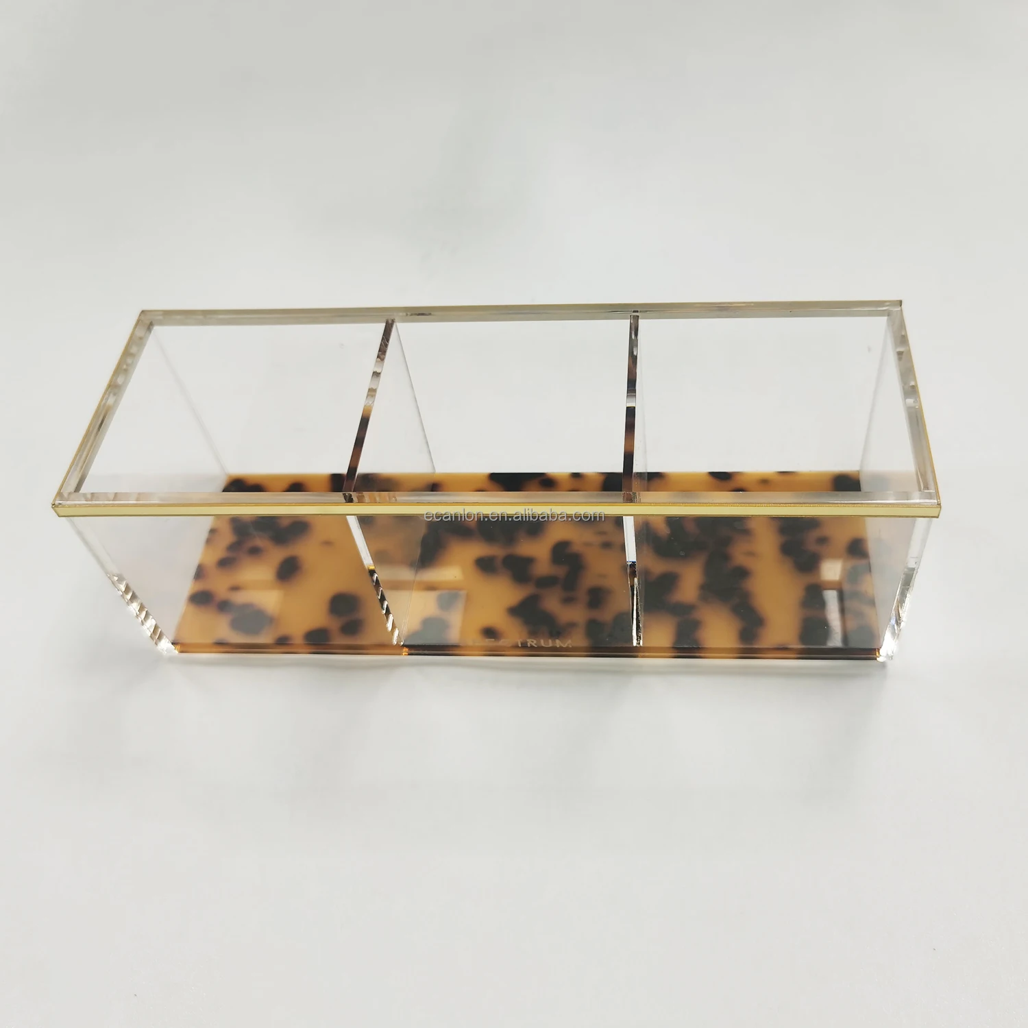 Tortoiseshell pot  2.jpg