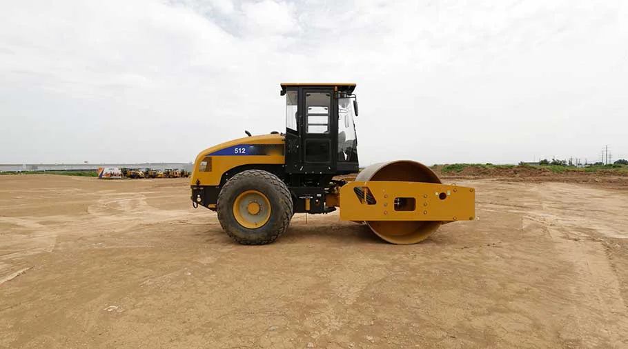 Price road roller compactor SEM512 and  27 tire price road roller compactor and high quality  within Earthmoving Machinery
